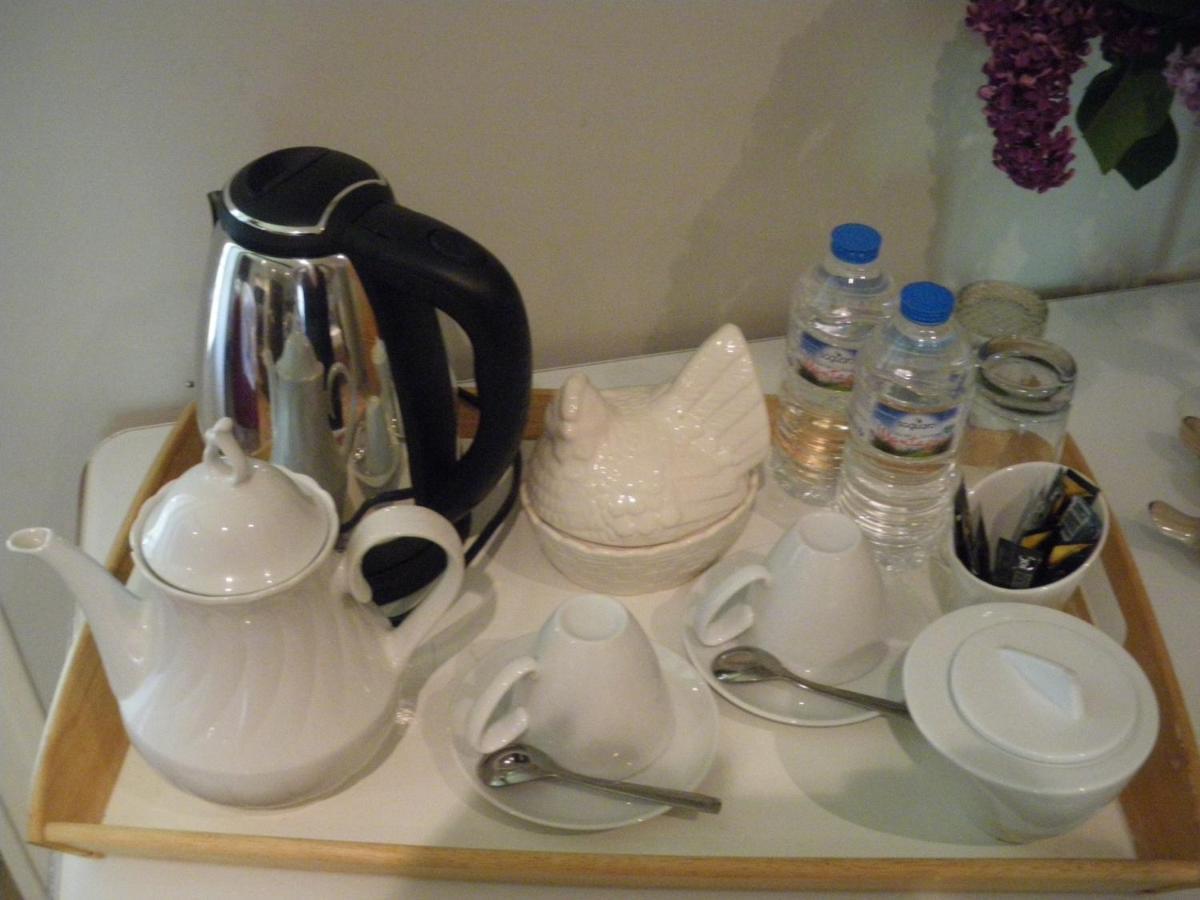La Metairie Du Pont Bed & Breakfast Sainte-Hermine ภายนอก รูปภาพ